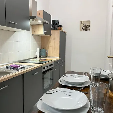 Apartamento Neu: Wohnperle*feder